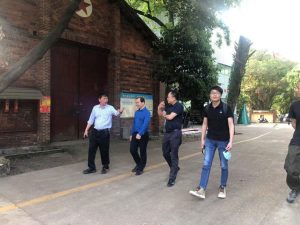 苏州非矿院张总莅临我公司参观指导